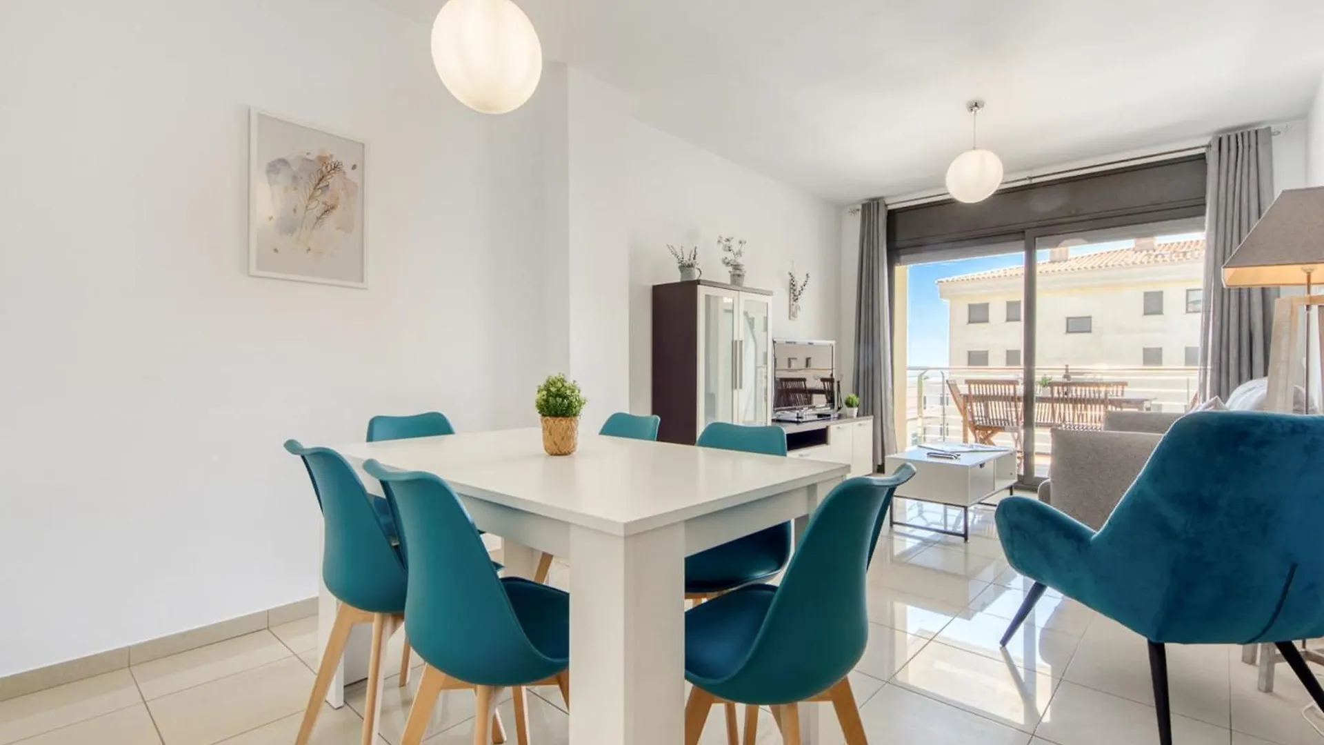 Bright Apartment In Nature Roses 0*,  Spain